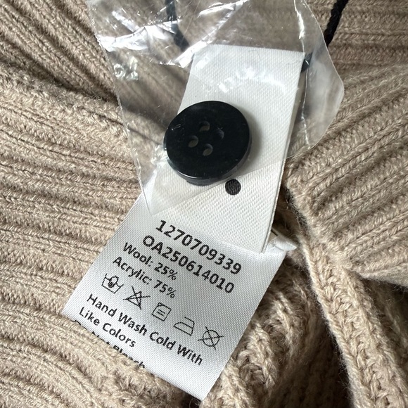 SOLD - Picture 10 of 11